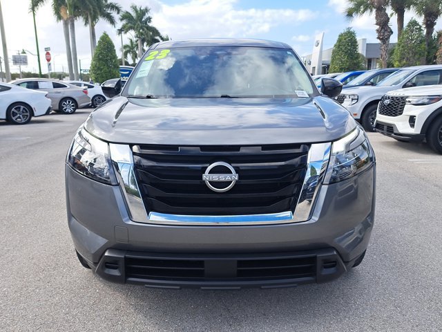 Used 2023 Nissan Pathfinder S image 8