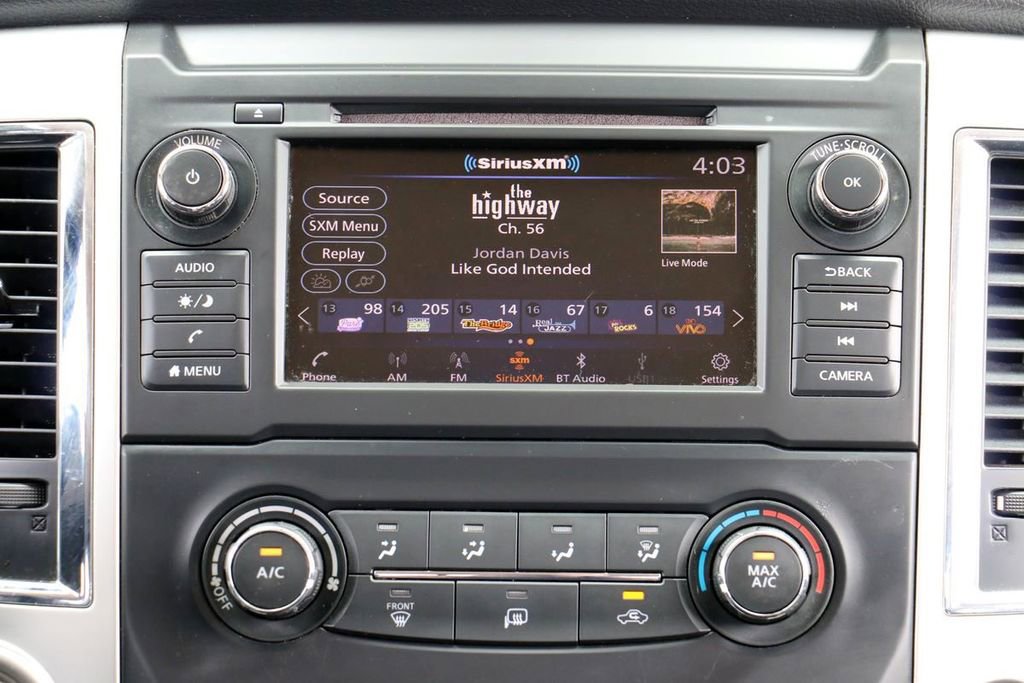 Used 2019 Nissan Titan SV AWD/4WD image 26