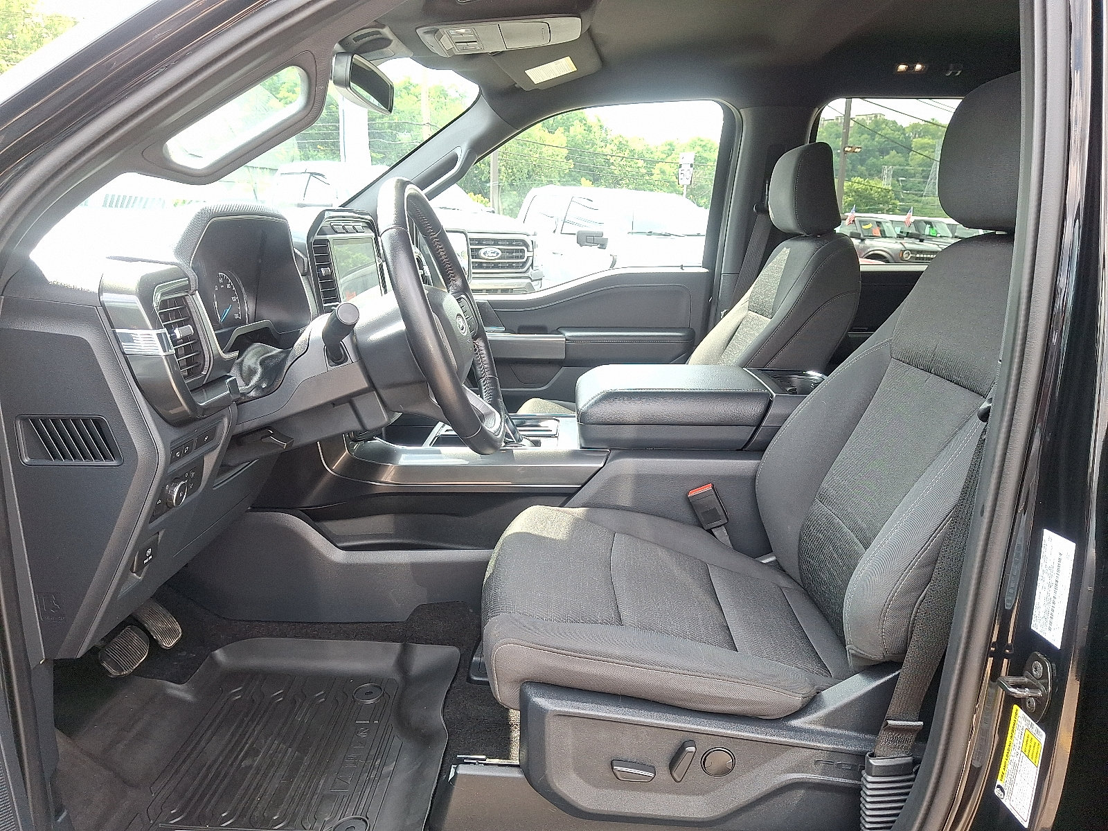 Certified 2022 Ford F150 XLT w/ Equipment Group 302A High AWD/4WD image 13