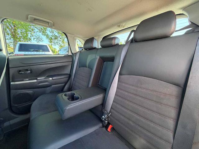 Used 2025 Mitsubishi Outlander Sport SE AWD/4WD image 24