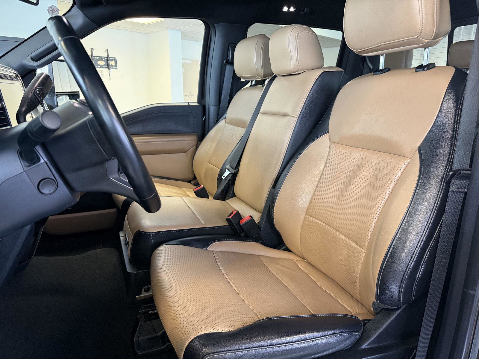 Certified 2024 Ford F250 Lariat w/ Chrome Package AWD/4WD image 18