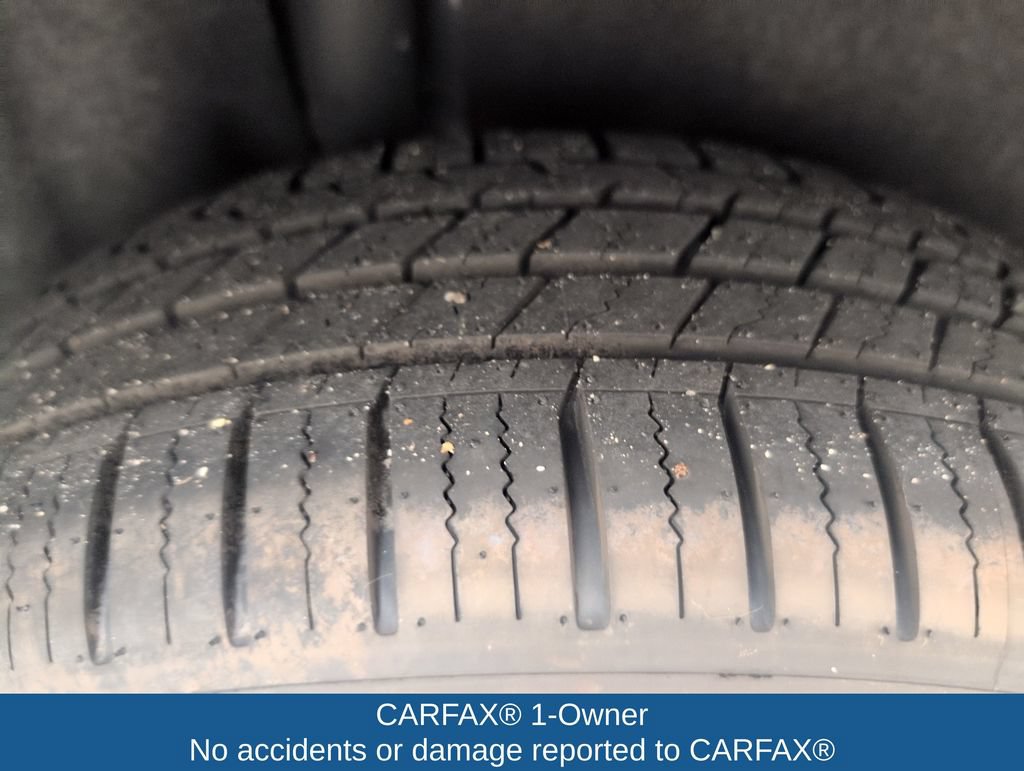 Certified 2021 Ford EcoSport S FWD image 17