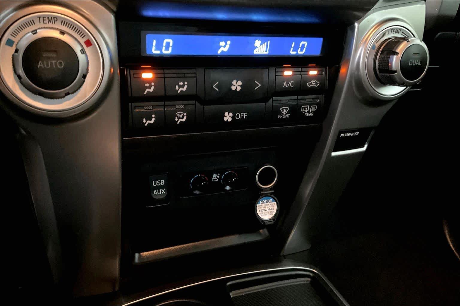 Used 2019 Toyota 4Runner Limited RWD image 31