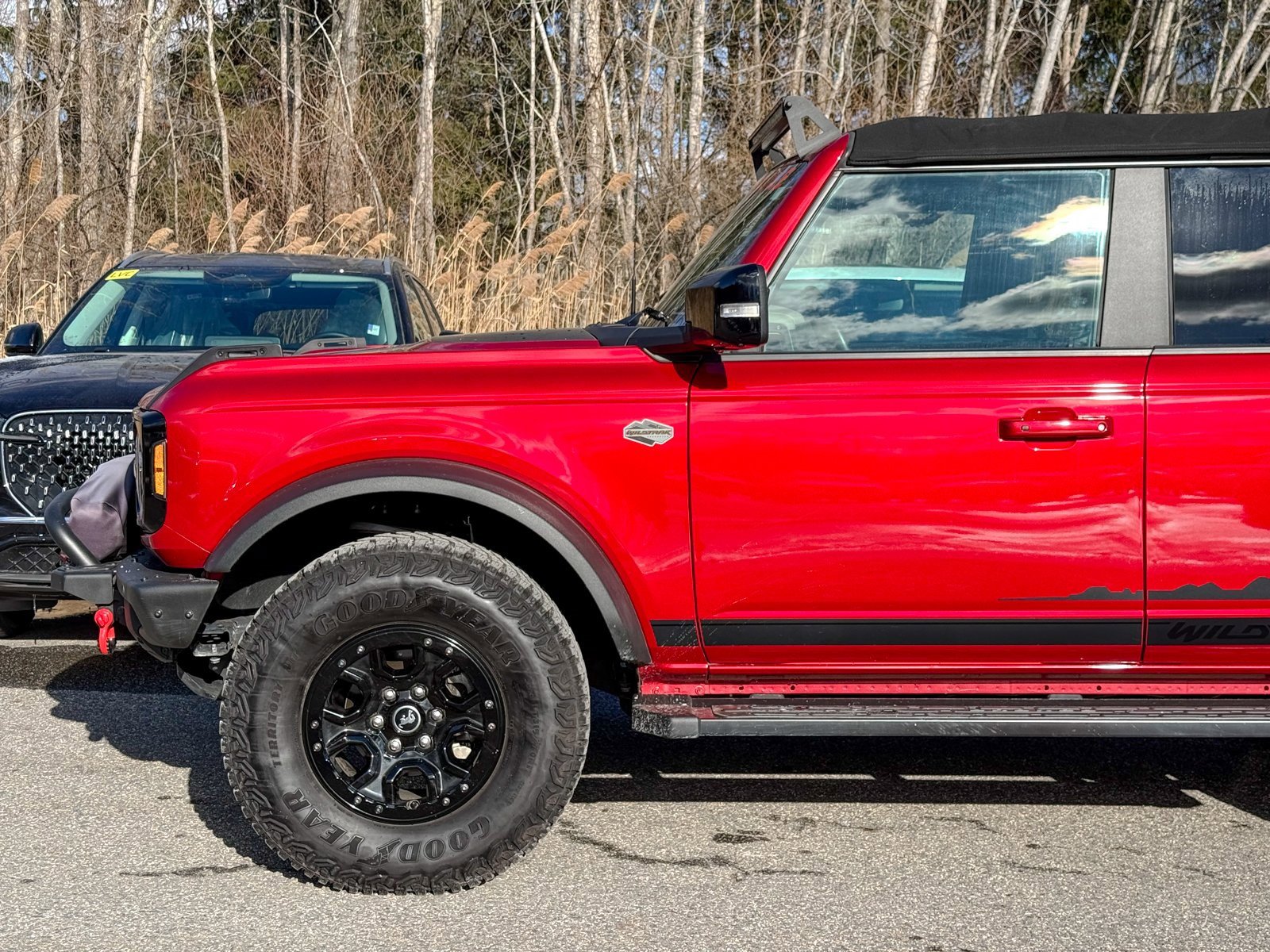 Certified 2021 Ford Bronco Wildtrak image 9