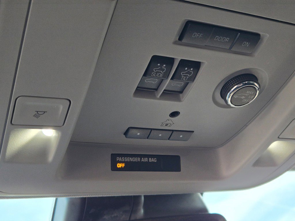 Used 2020 Chevrolet Tahoe Premier image 31