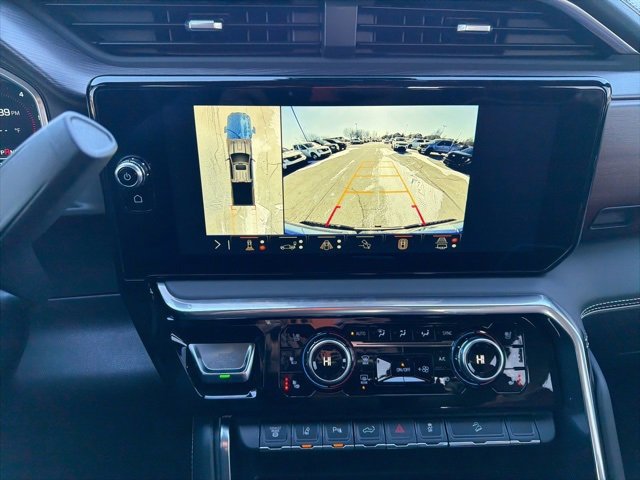 Used 2024 GMC Sierra 2500 Denali Ultimate image 17