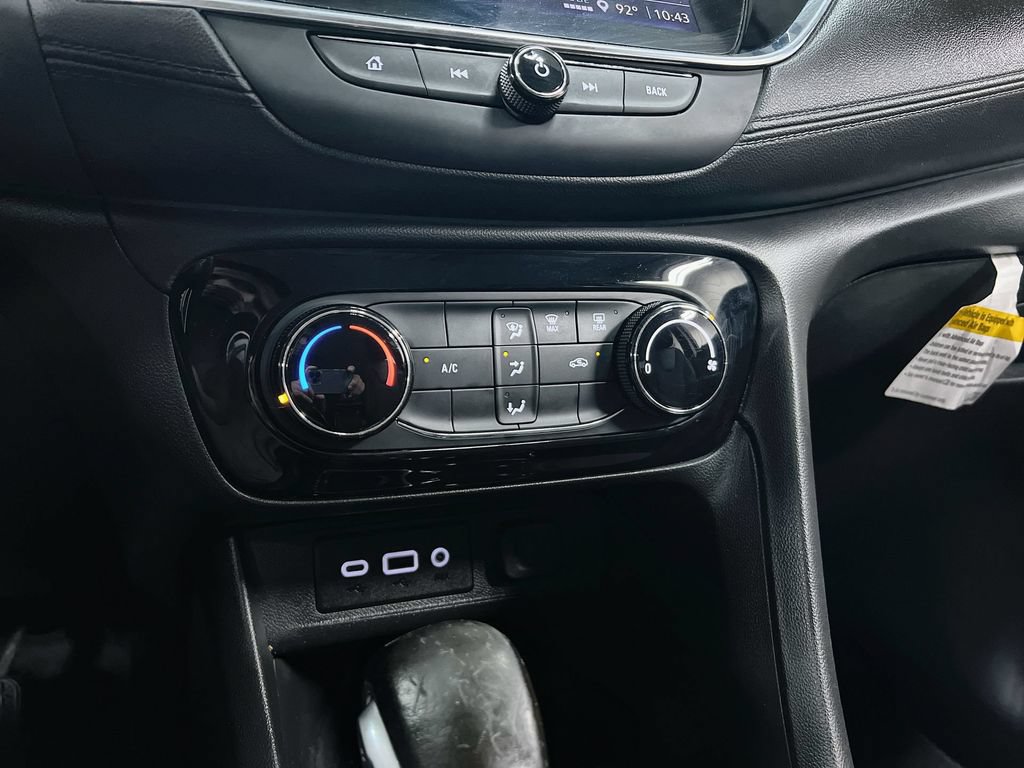 Used 2021 Buick Encore GX Preferred FWD image 33
