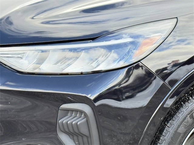 Certified 2024 Ford Escape ST-Line w/ Tech Pack #1 image 27