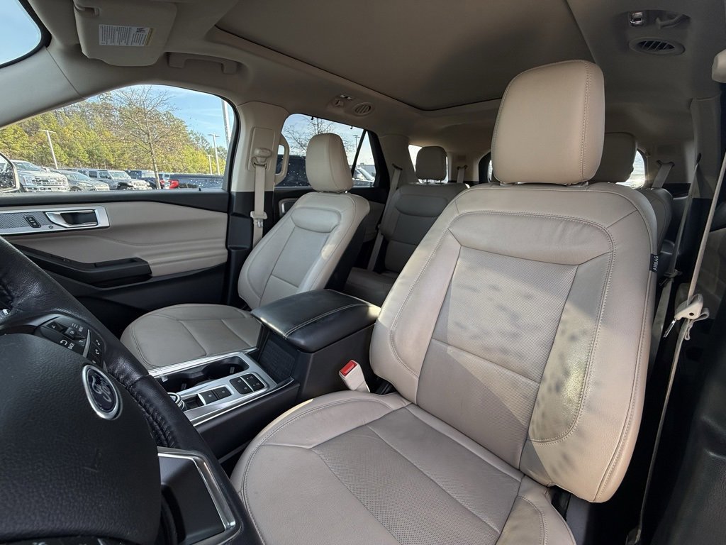 Certified 2020 Ford Explorer Limited w/ Class III Trailer Tow Package image 22