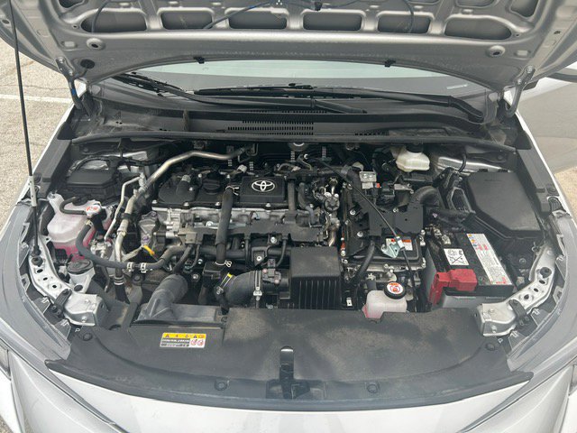 Used 2025 Toyota Corolla LE FWD image 7
