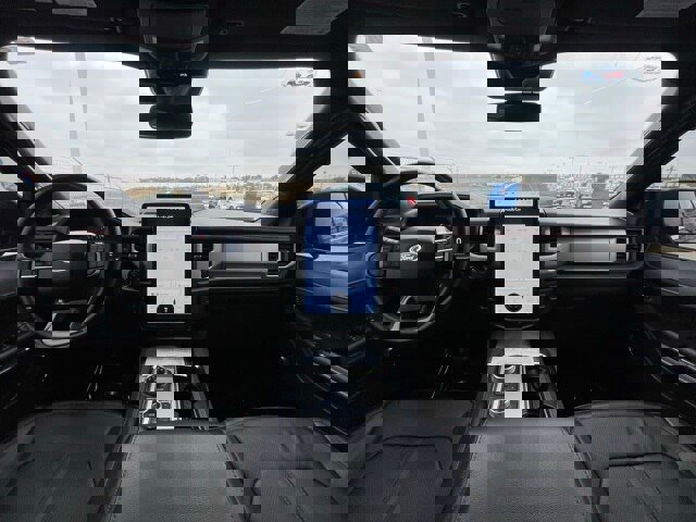 Certified 2024 Ford Expedition Timberline image 10