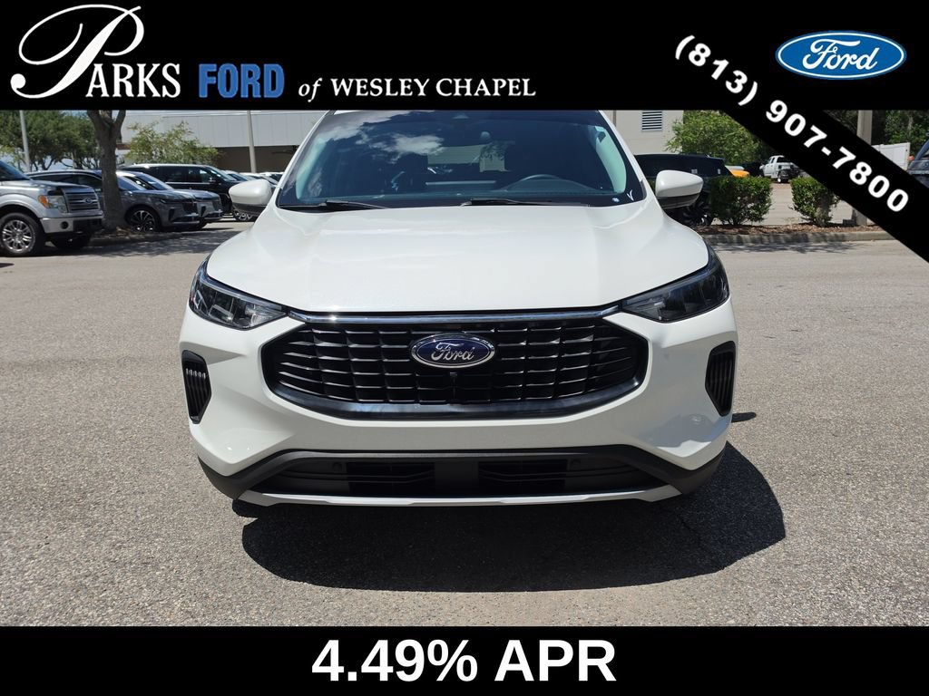 Certified 2023 Ford Escape Active w/ Tech Pack #2 FWD image 3