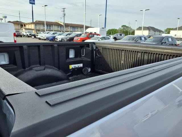 Certified 2022 Ford F150 XLT w/ Equipment Group 302A High image 20