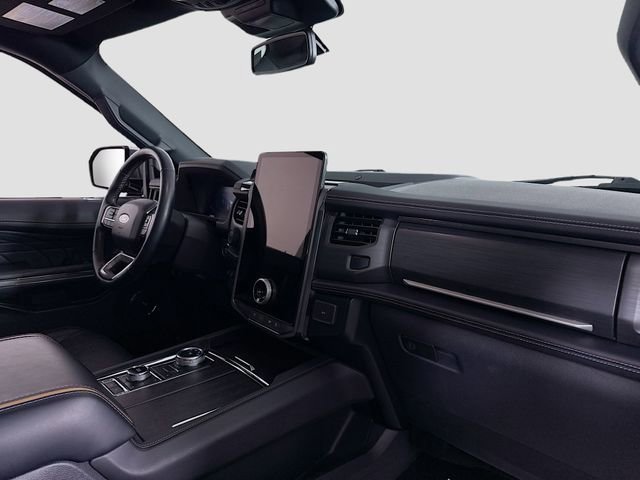 Certified 2024 Ford Expedition Max Platinum image 32