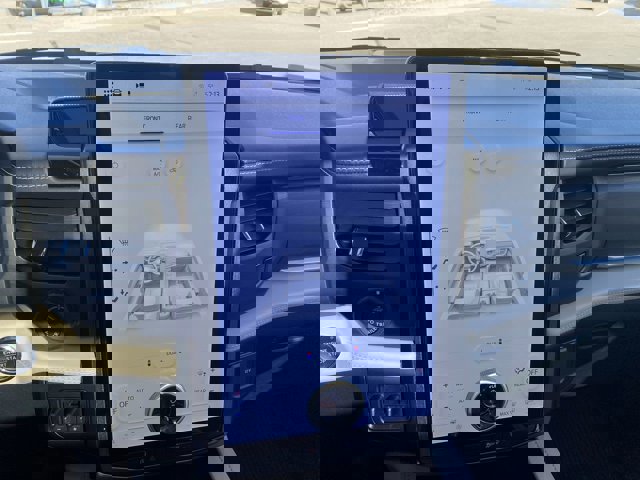 Certified 2024 Ford Expedition Max Platinum image 18