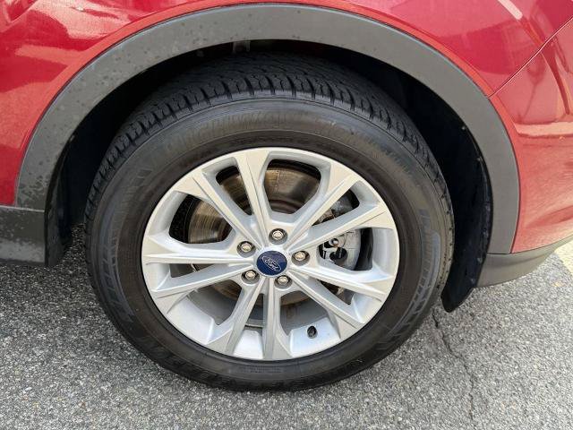 Certified 2018 Ford Escape SE w/ SE Sync 3 Package AWD/4WD image 7