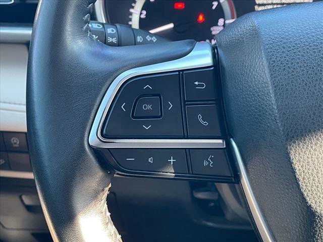 Used 2024 Toyota Highlander XLE image 17