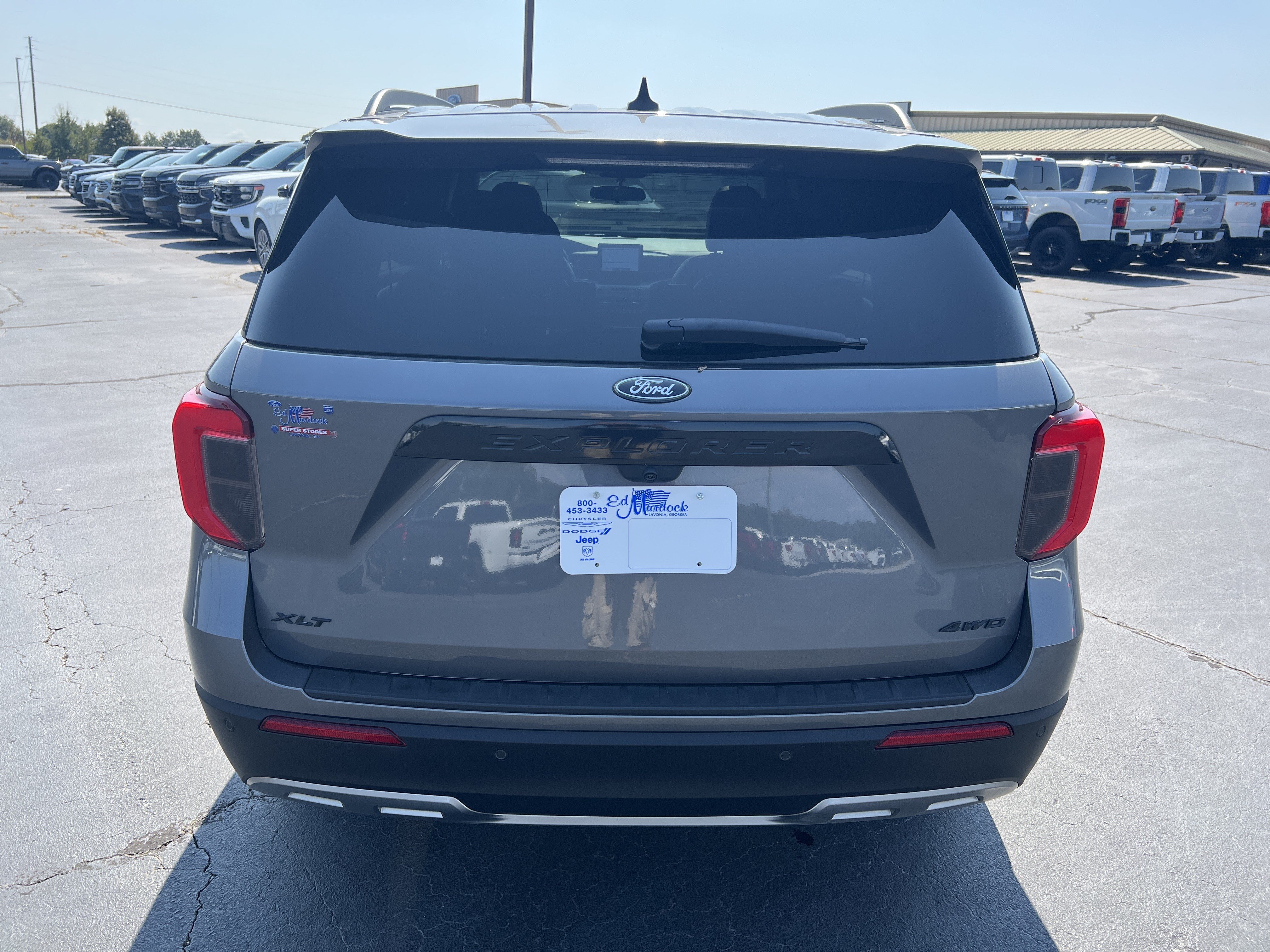 Certified 2023 Ford Explorer XLT w/ Equipment Group 202A AWD/4WD image 6