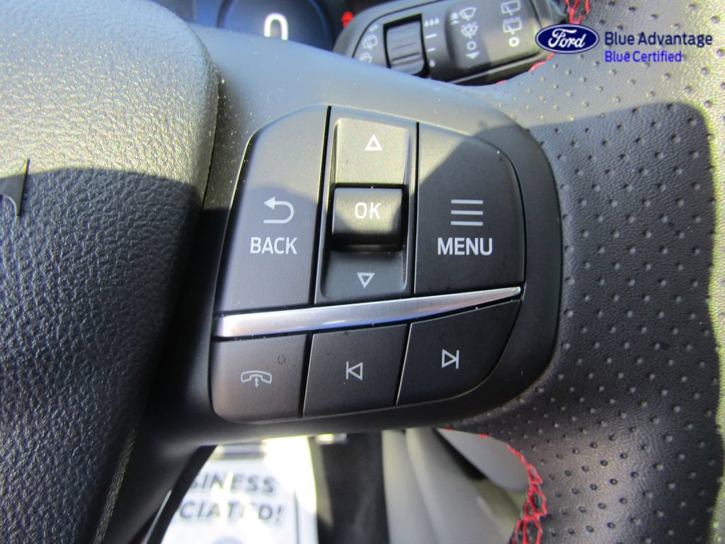 Certified 2024 Ford Escape ST-Line Elite w/ Premium Technology Package AWD/4WD image 33