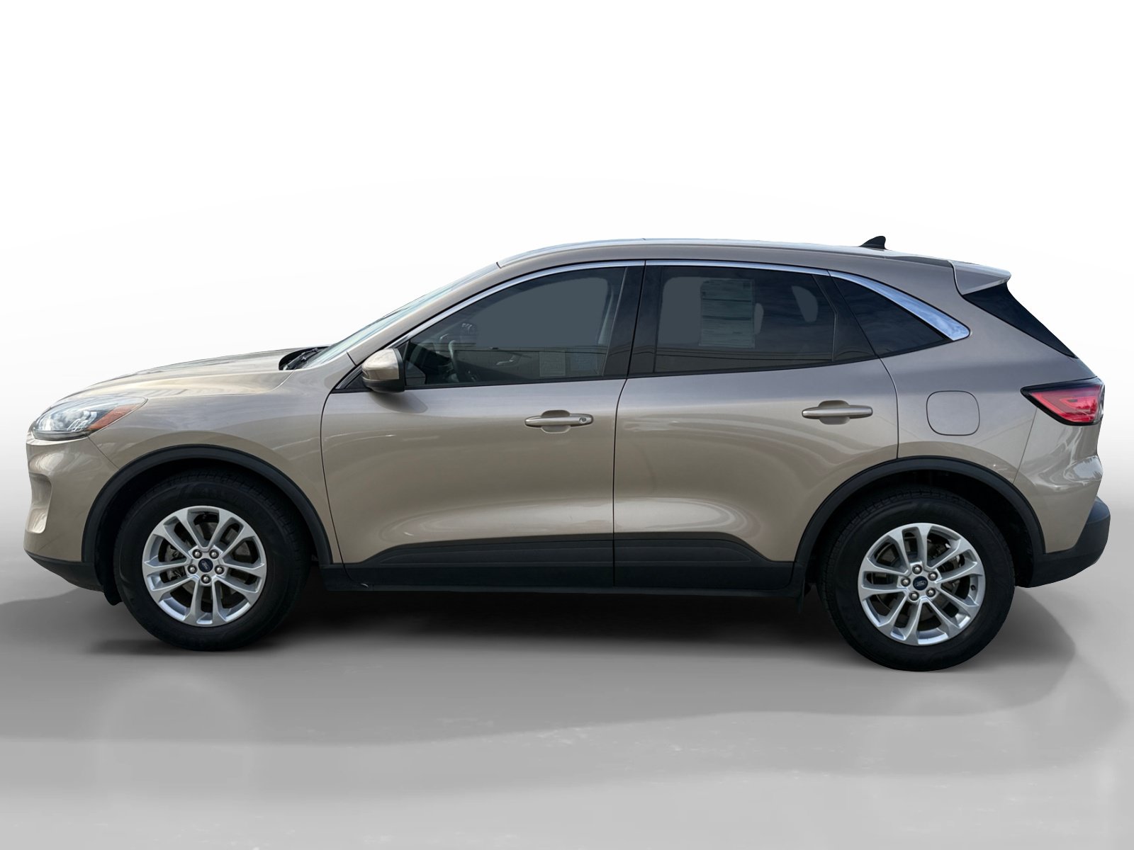 Certified 2021 Ford Escape SE FWD image 2