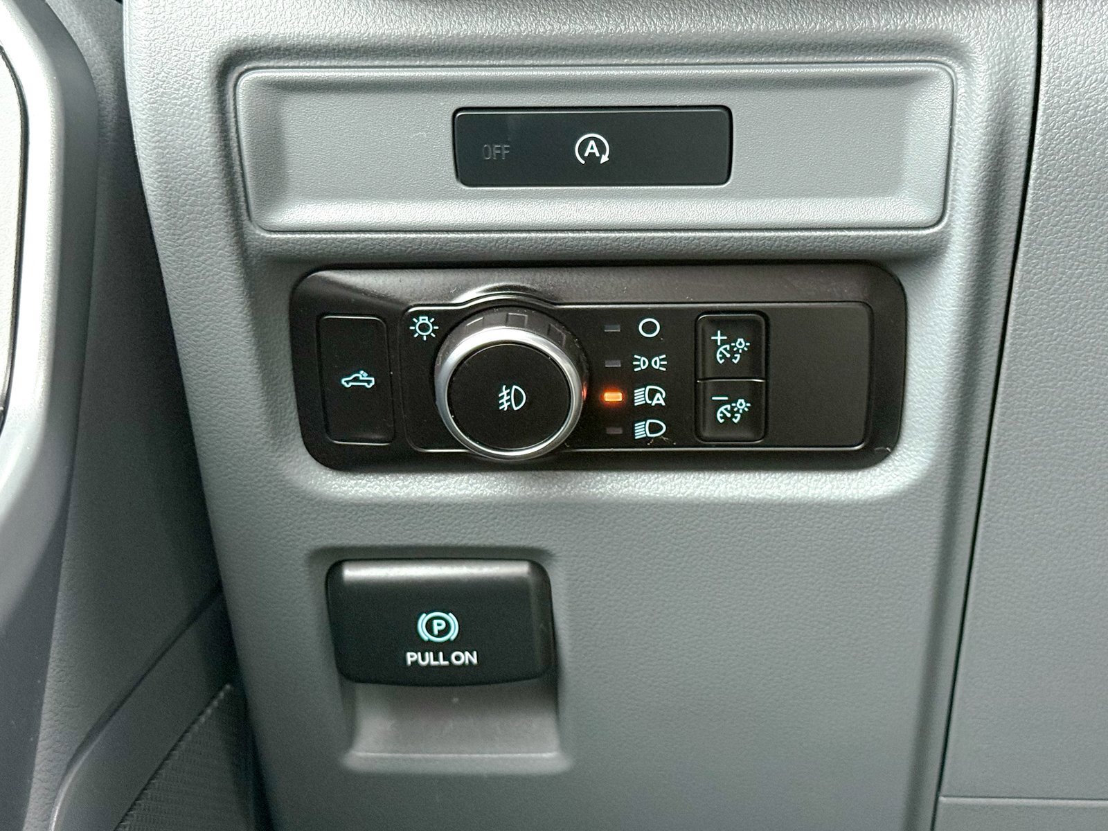 Certified 2025 Ford F150 XLT w/ Equipment Group 301A Standard image 33