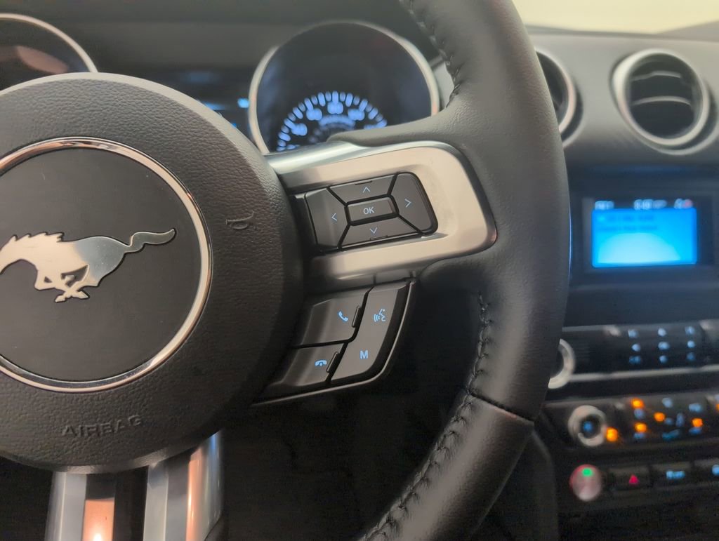 Certified 2020 Ford Mustang Coupe RWD image 35