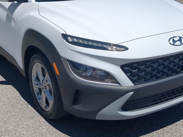 Used 2023 Hyundai Kona SEL w/ Cargo Package AWD/4WD image 10