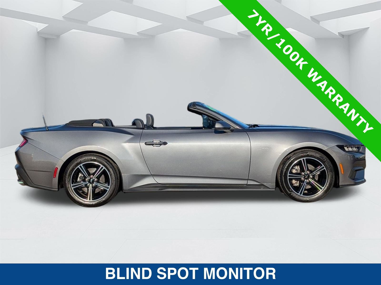 Certified 2025 Ford Mustang Convertible image 5