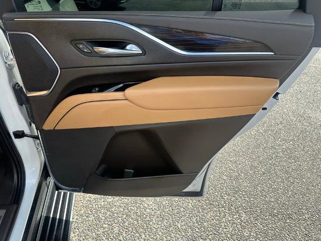 Used 2021 Cadillac Escalade Premium Luxury w/ Driver Assist Tech Package image 20