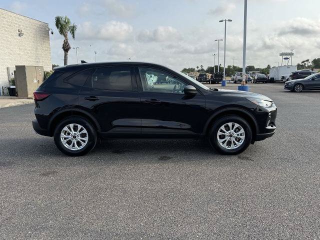Certified 2025 Ford Escape Active AWD/4WD image 2