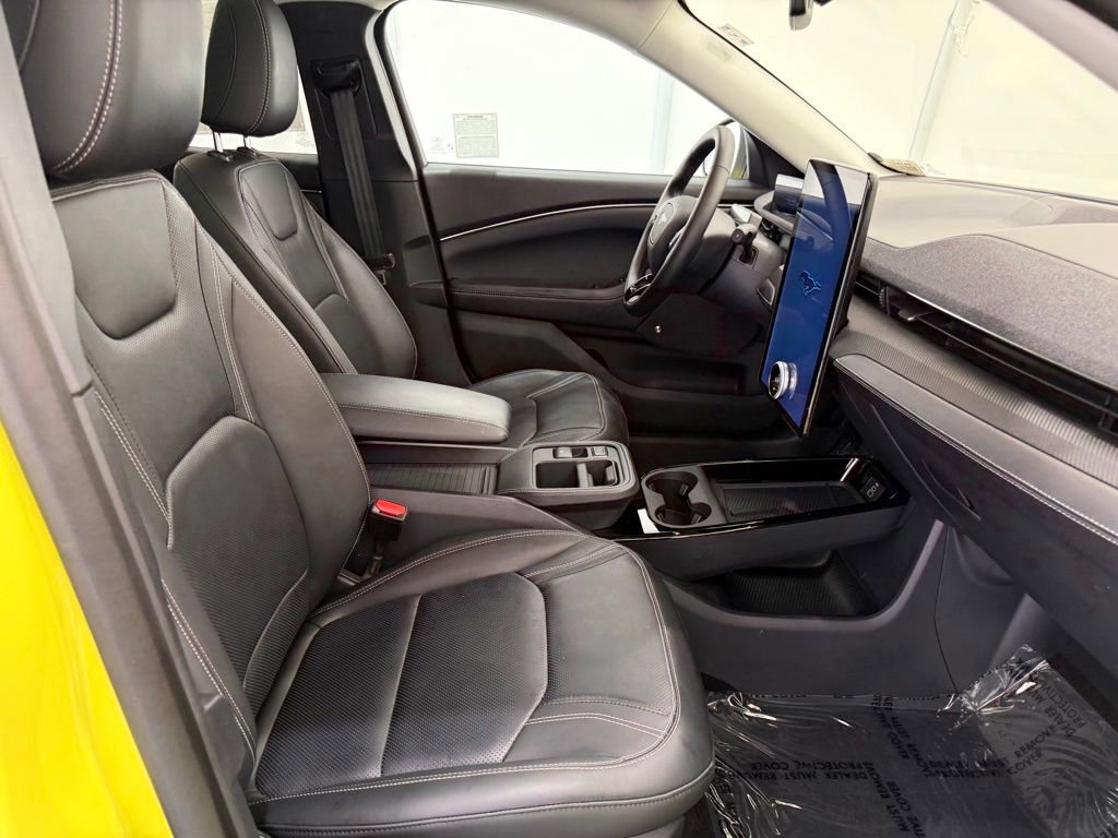 Certified 2025 Ford Mustang Mach-E Premium AWD/4WD image 24