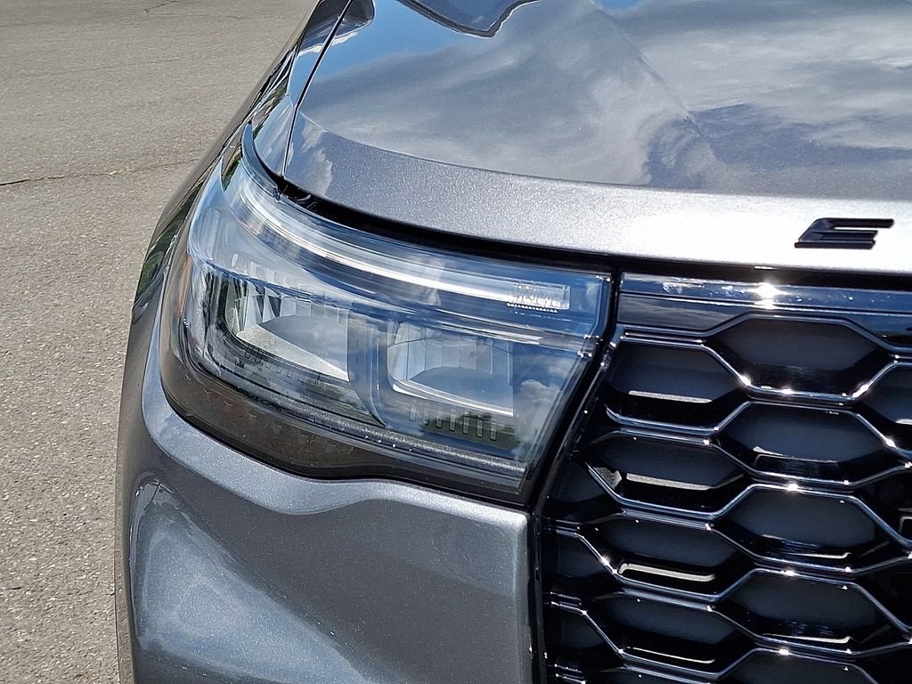Certified 2026 Ford Explorer ST w/ Sun And Sound Package AWD/4WD image 12