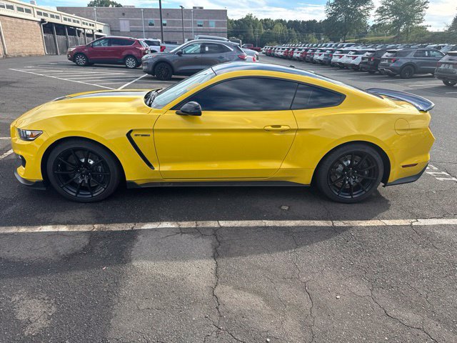 Certified 2017 Ford Mustang Shelby GT350 RWD image 2