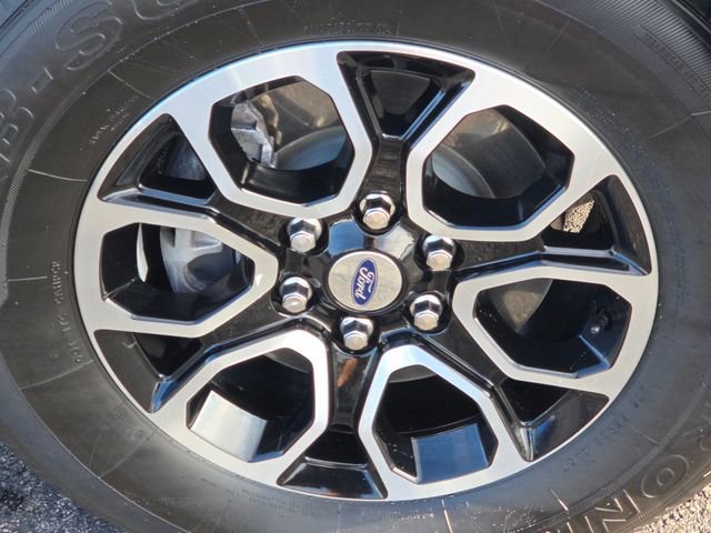 Certified 2024 Ford Expedition Max XLT image 29