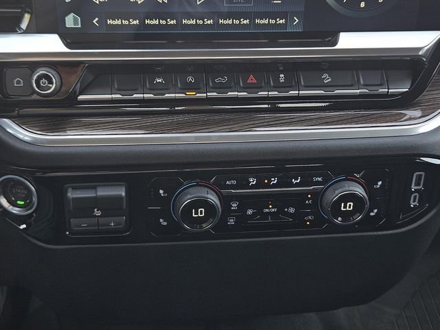 Used 2026 Chevrolet Silverado 1500 LT w/ Z71 Off-Road Package image 33