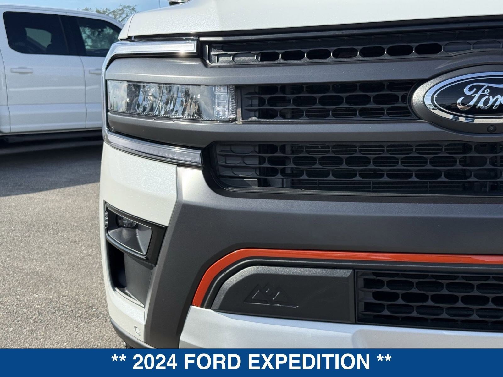 Certified 2024 Ford Expedition Timberline image 9