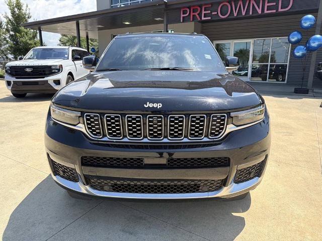 Used 2025 Jeep Grand Cherokee L Summit AWD/4WD image 3