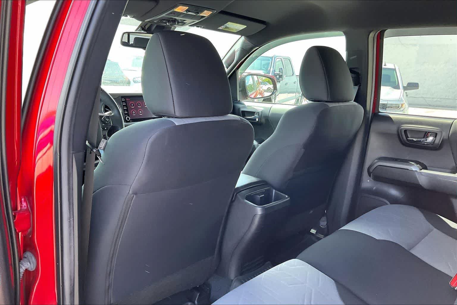 Used 2023 Toyota Tacoma TRD Off-Road w/ Black Out Package (TMS) AWD/4WD image 12