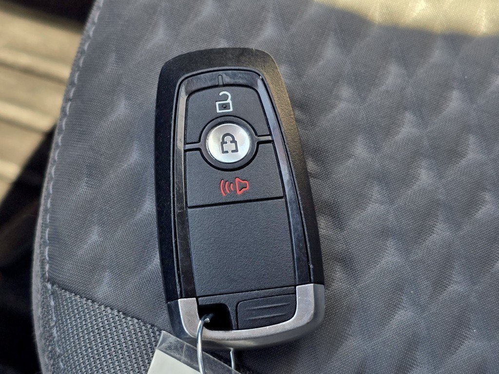 Certified 2020 Ford Escape SE AWD/4WD image 33