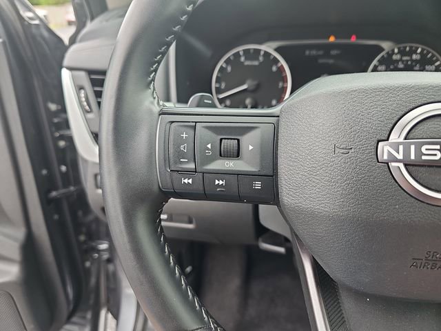 Used 2025 Nissan Rogue SV AWD/4WD image 20