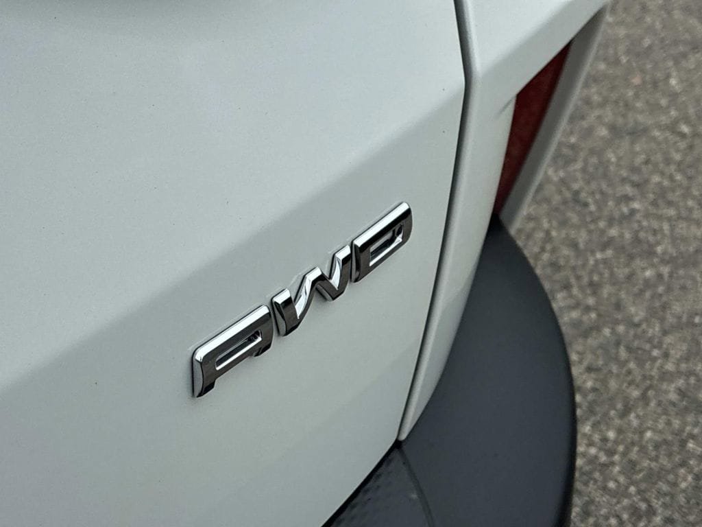 Certified 2024 Ford Escape Platinum AWD/4WD image 12