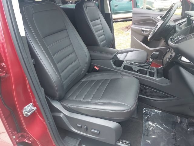 Certified 2017 Ford Escape Titanium AWD/4WD image 10