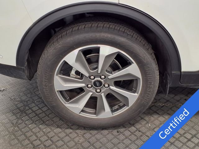 Certified 2024 Ford Escape Platinum w/ Premium Technology Package AWD/4WD image 28