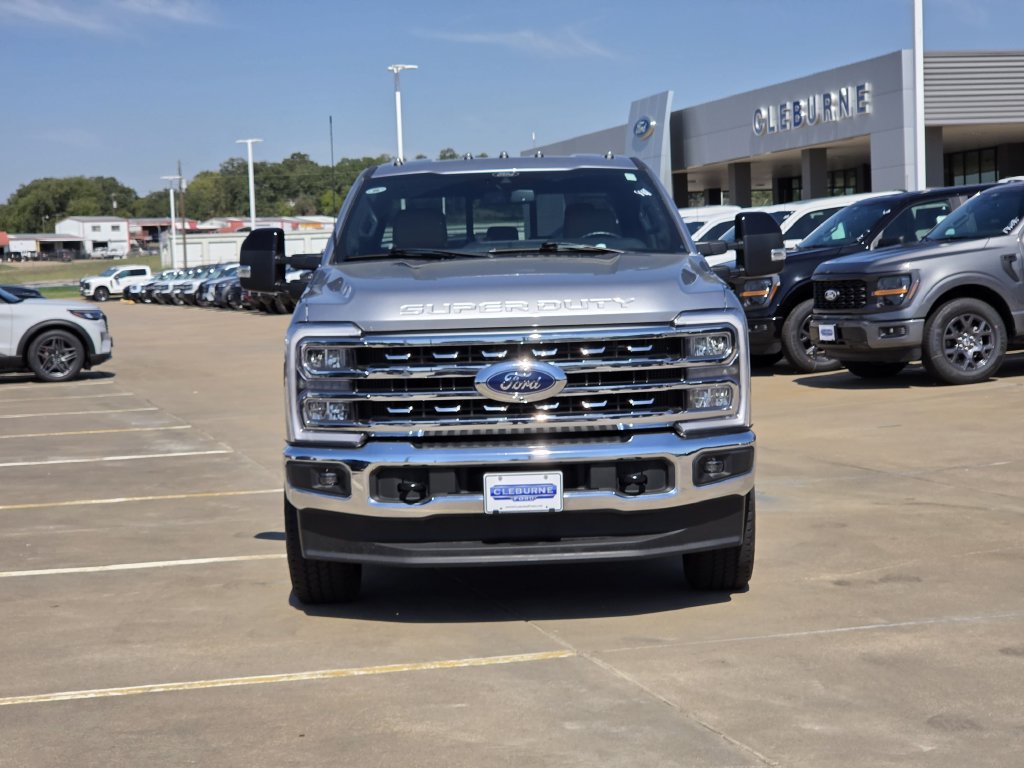 Certified 2024 Ford F250 4x4 Crew Cab Super Duty image 2