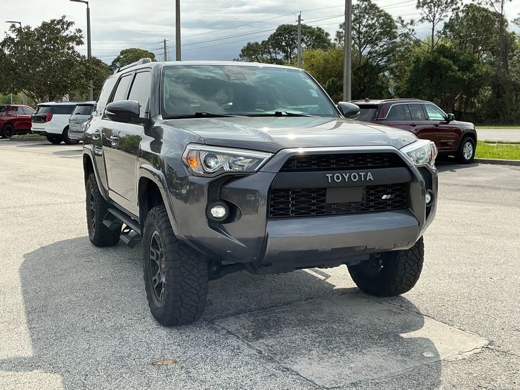 Used 2022 Toyota 4Runner SR5 Premium w/ Moonroof Package image 11