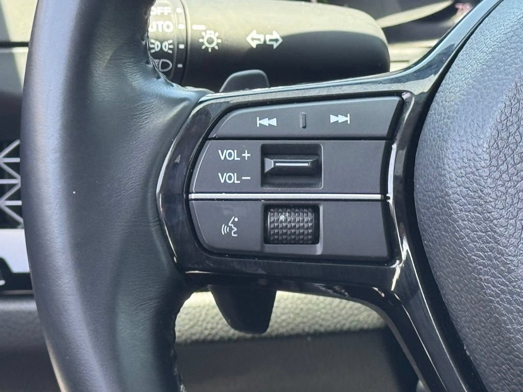 Used 2024 Honda Accord Touring image 23