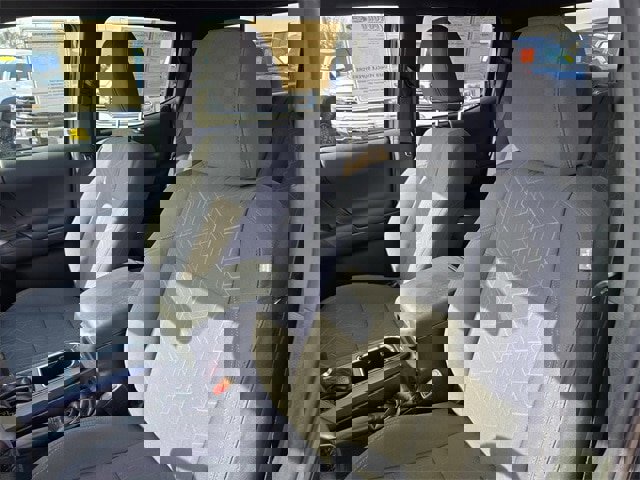 Used 2019 Toyota Tacoma TRD Off-Road w/ Technology Package image 12