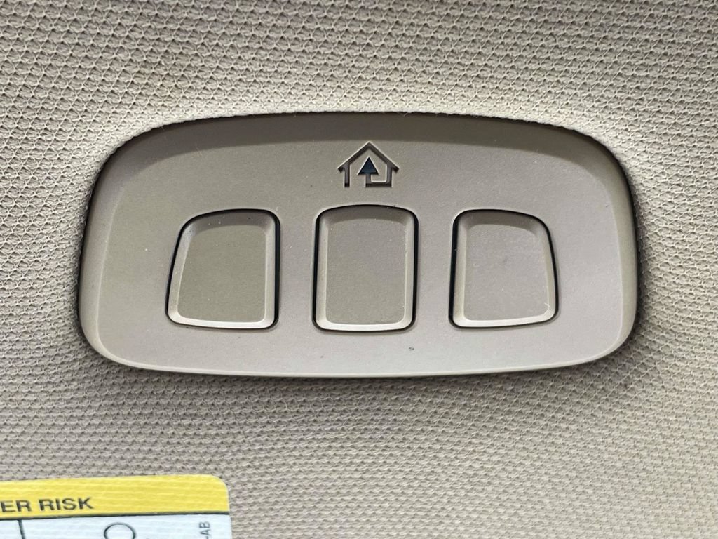 Certified 2019 Ford F150 Lariat w/ Equipment Group 502A Luxury RWD image 28