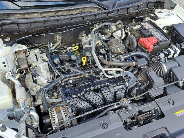 Used 2024 Nissan Altima 2.5 SV FWD image 17