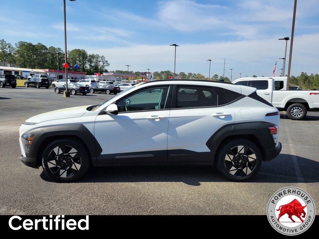 Used 2024 Hyundai Kona SEL image 2